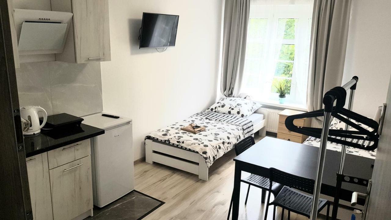 Apartamenty Mila ザブジェ エクステリア 写真