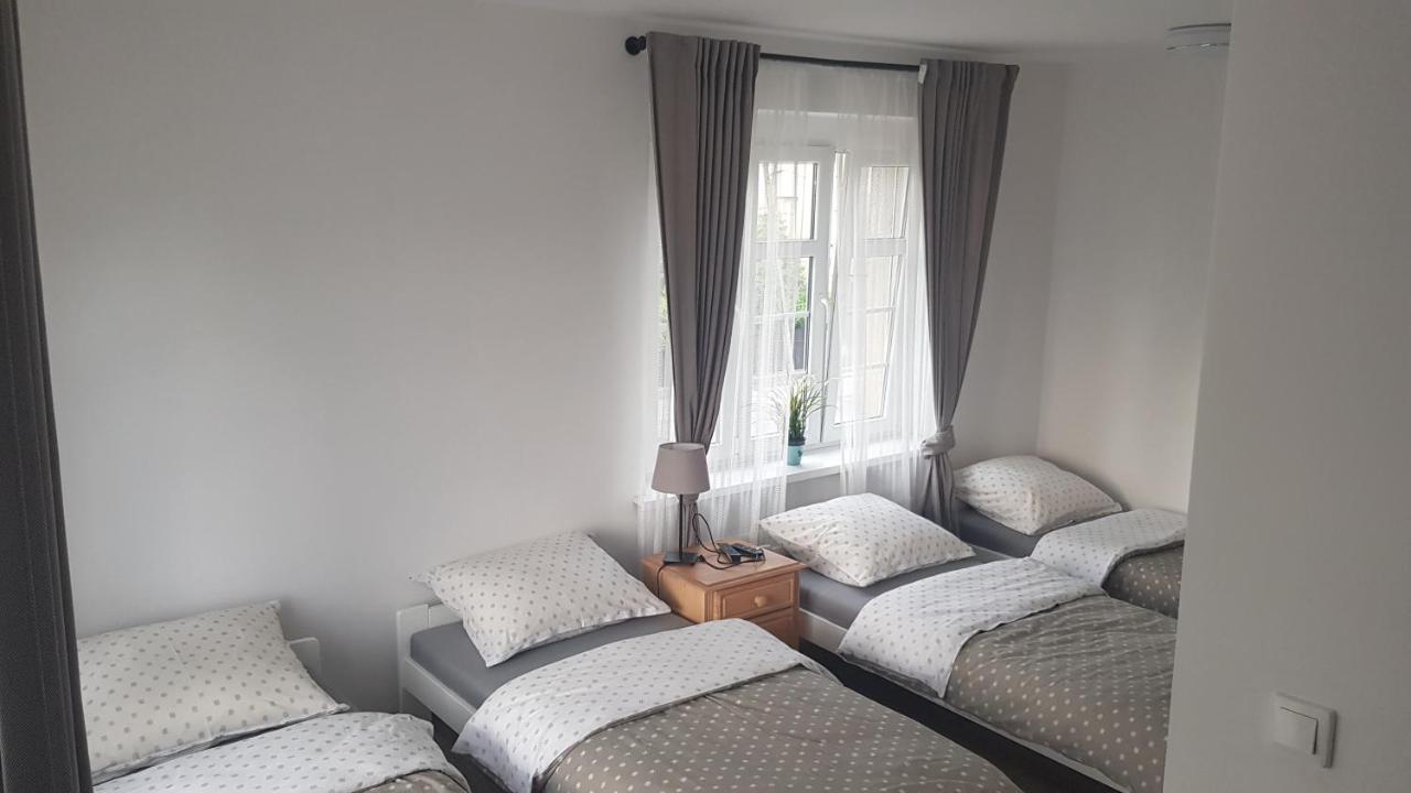 Apartamenty Mila ザブジェ 部屋 写真